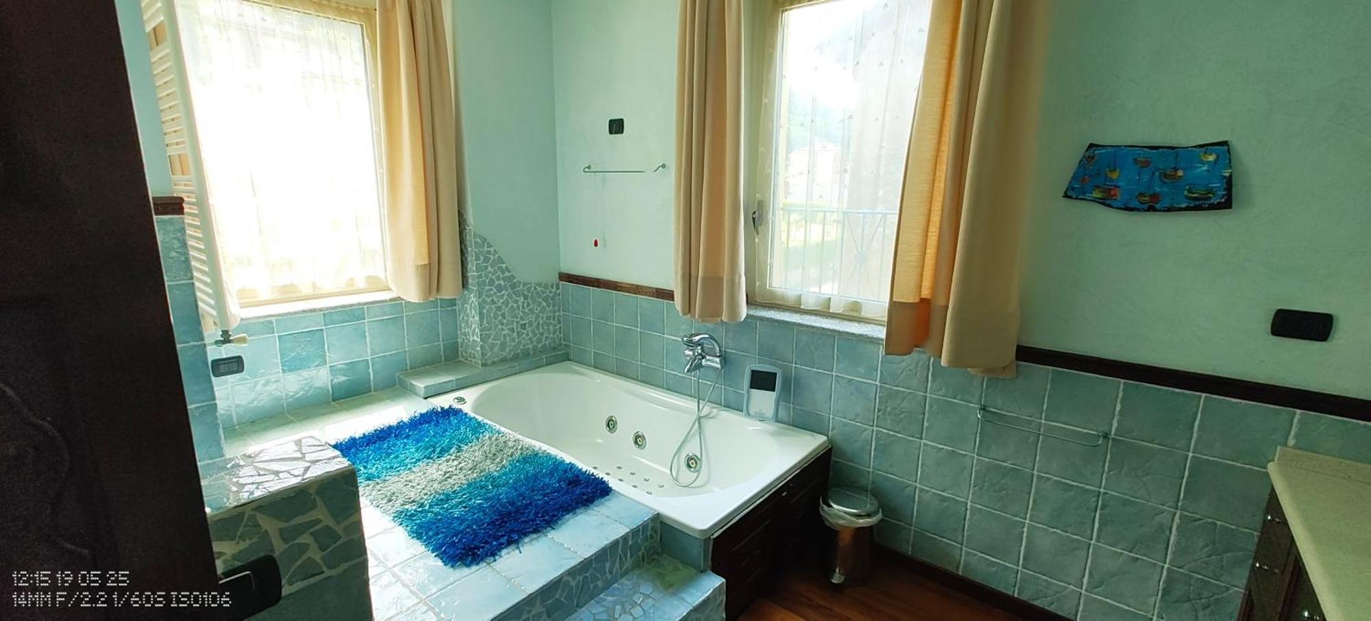 B&B Dolce Vista Al Lago Lugano Porto Ceresio Exterior photo
