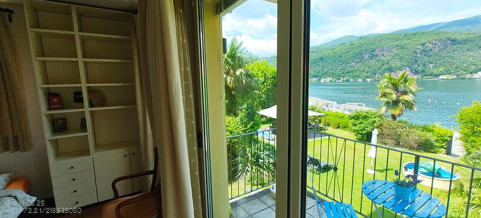 B&B Dolce Vista Al Lago Lugano Porto Ceresio Exterior photo